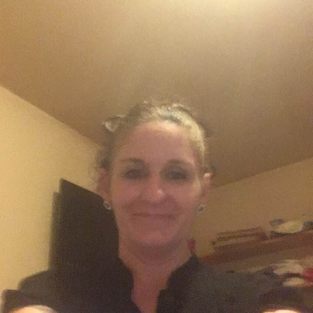 Meet your Posher, Jenn